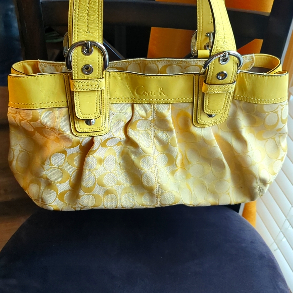 Coach Pleated Soho Shoulder bag, yellow with signature print
